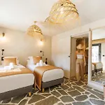 Le Domaine De La - Nature&authenticite 3* Hyères