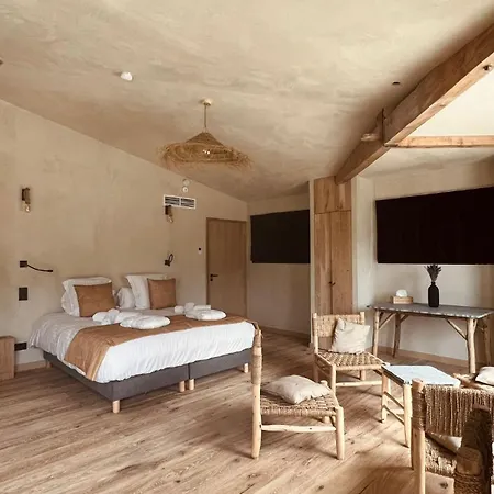 Le Domaine De La - Nature&authenticité 3* Hyères