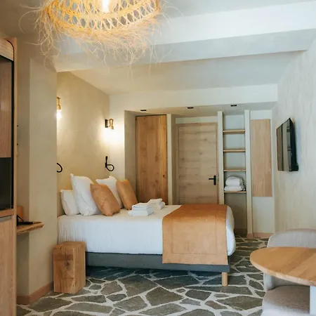 Le Domaine De La - Nature&authenticité Hotel 3*